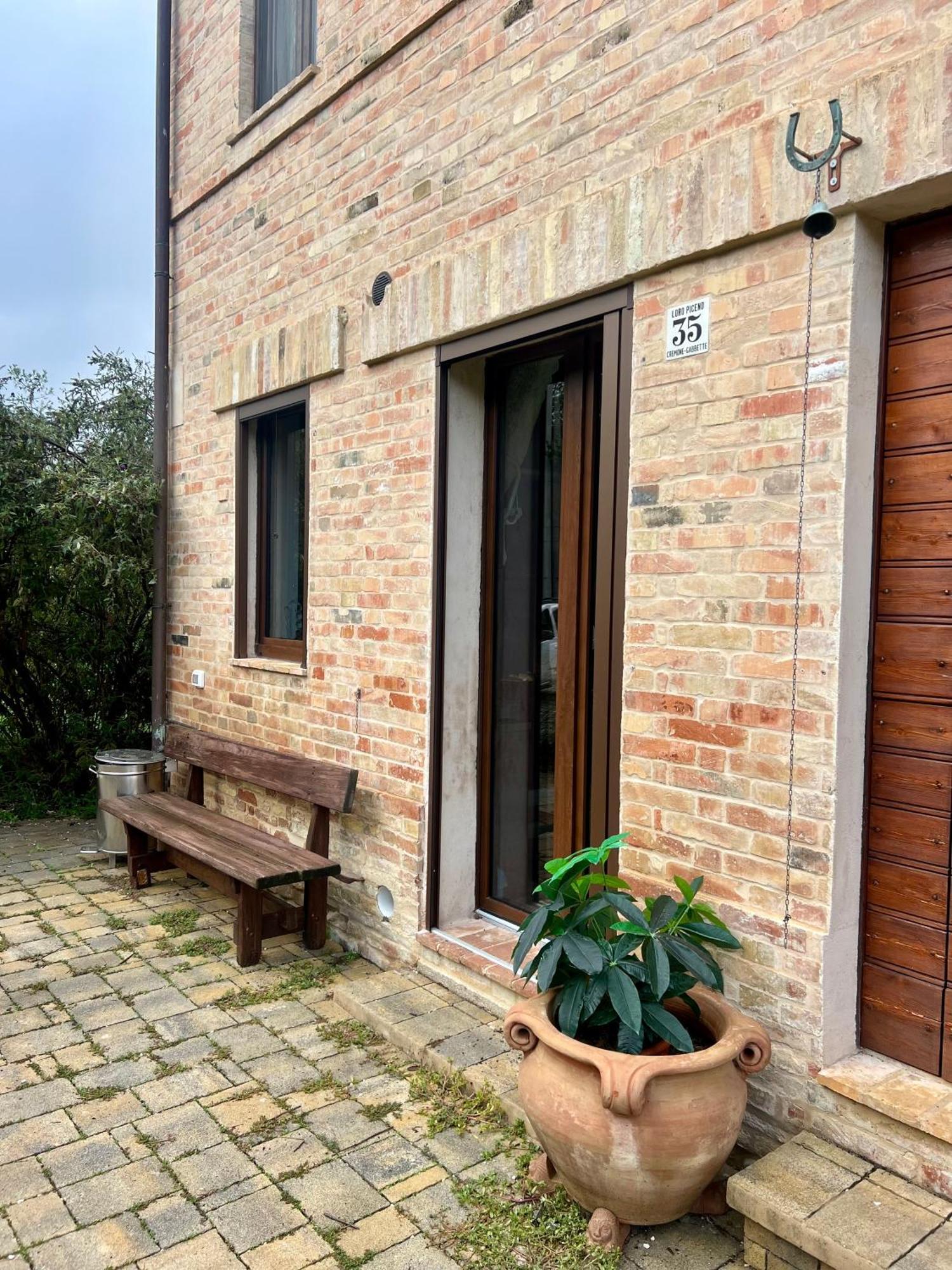 Tenuta Gran Bosco Loro Piceno Eksteriør billede