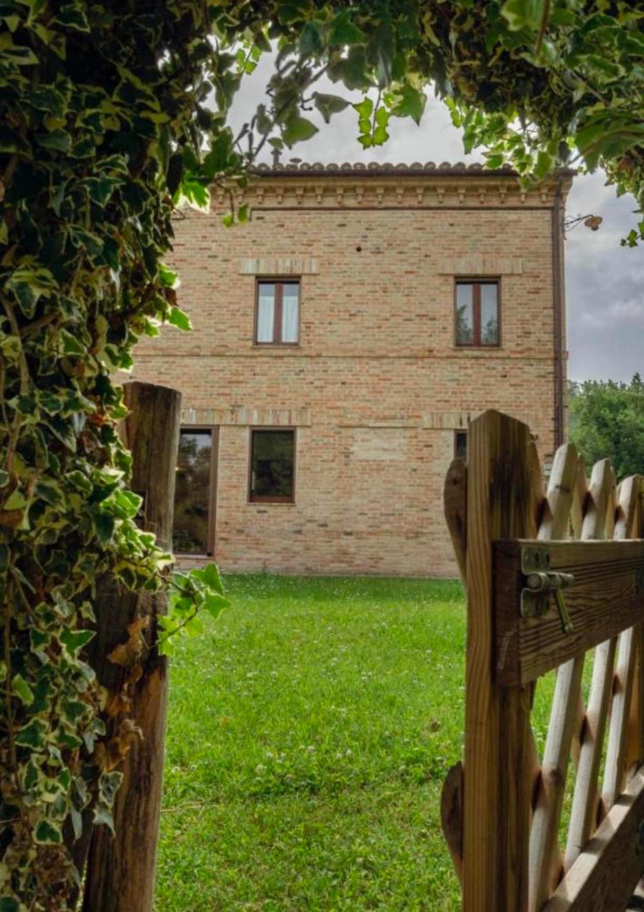 Tenuta Gran Bosco Loro Piceno Eksteriør billede